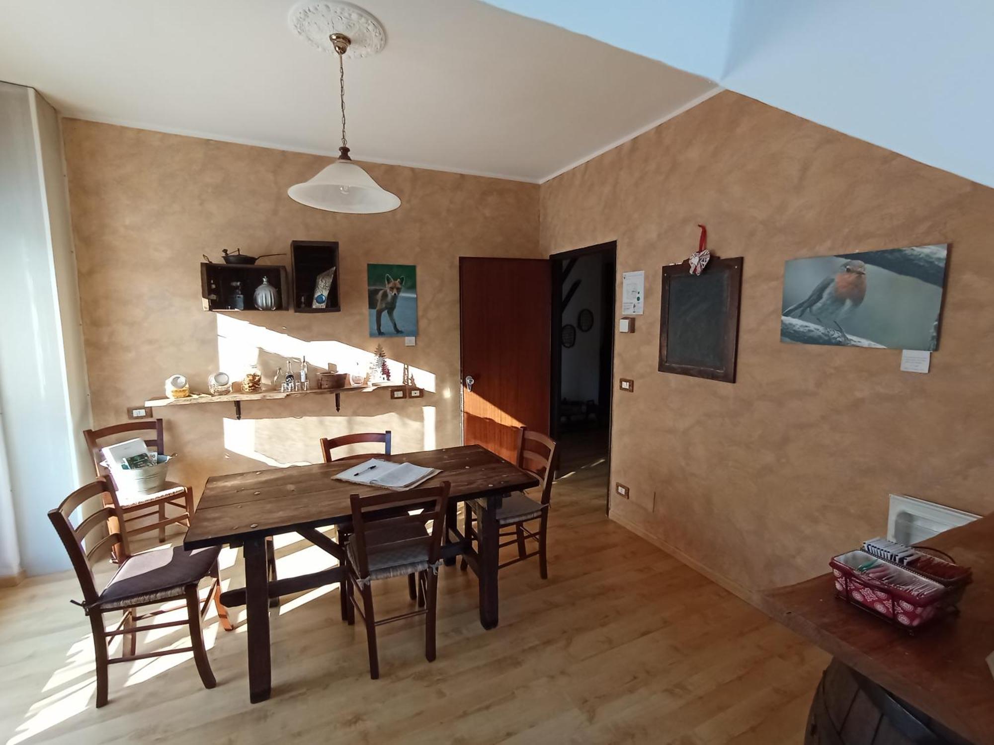 La Rocca Bianca Bed & Breakfast Demonte Exterior photo